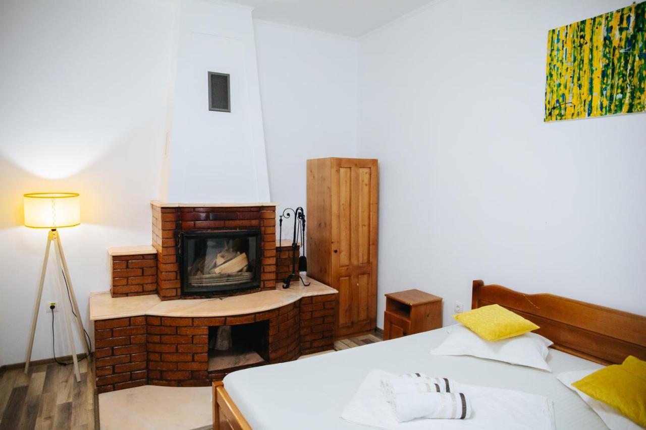 Pensiunea Casa Cristal 塔古玖 外观 照片