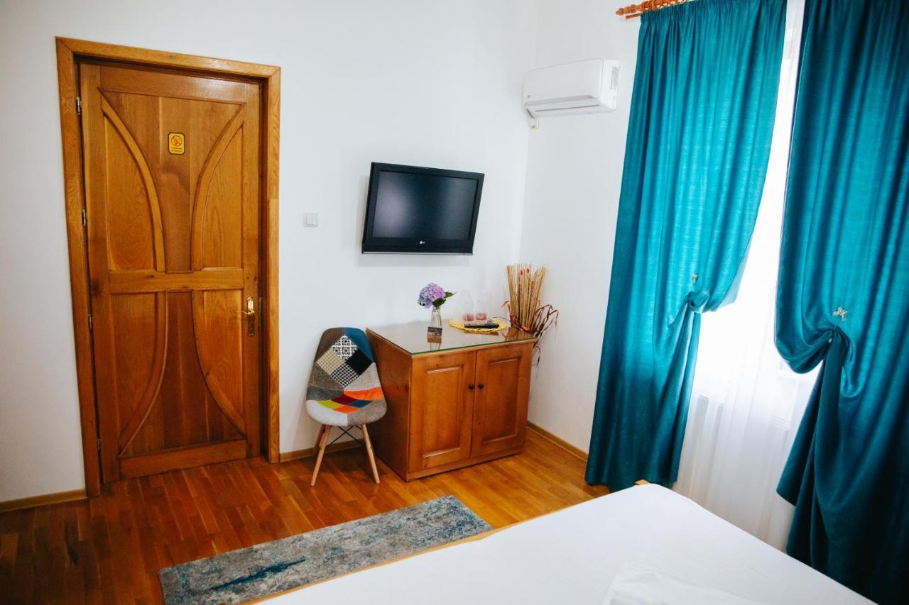 Pensiunea Casa Cristal 塔古玖 外观 照片